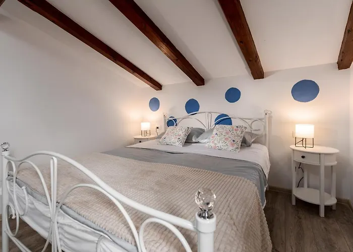 Relax In 2 Bedroom App In Old Town W/Ac And Wifi