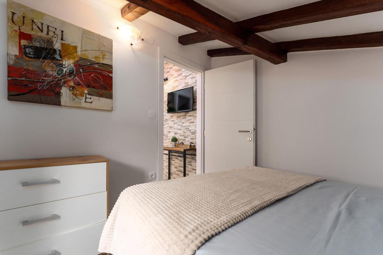 Relax In 2 Bedroom App In Old Town W/ac And Wifi Apartma Rovinj