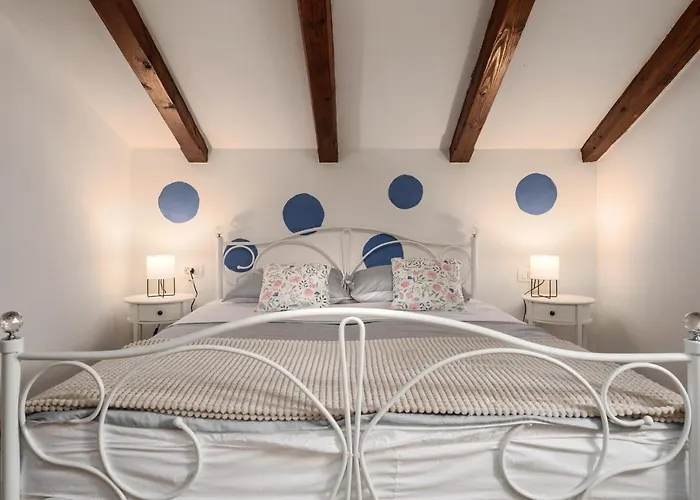 Relax In 2 Bedroom App In Old Town W/Ac And Wifi